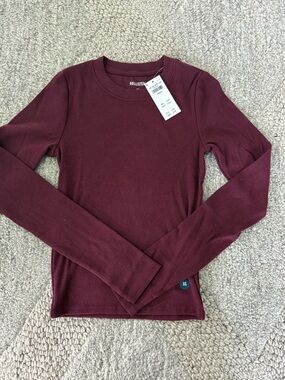 Hollister Girls' Ribbed Long Sleeve Top in Burgundy
